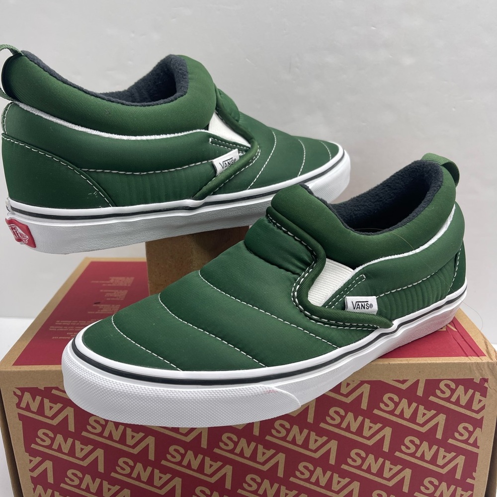 Vans WMNS 
Douglas Fir
VN0009QUBXU Forest Green Slip-On Sneakers - Picture 6 of 16
